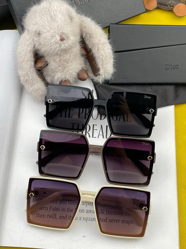 OCCHIALI DA SOLE MONTAIGNE CD9781 IN ACETATO