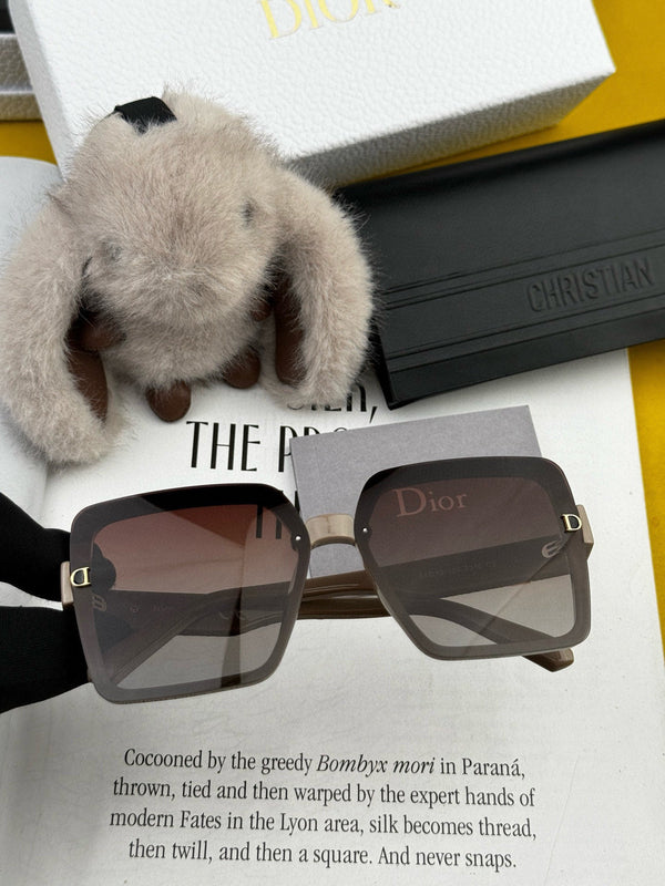 OCCHIALI DA SOLE MONTAIGNE CD6251 IN ACETATO