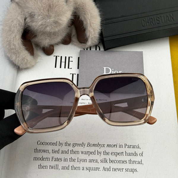 OCCHIALI DA SOLE MONTAIGNE CD2512 IN ACETATO