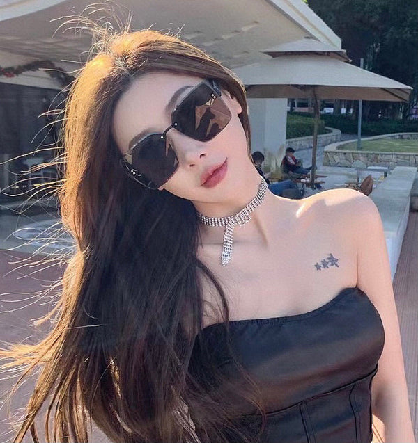 OCCHIALI DA SOLE MONTAIGNE CD4579 IN ACETATO