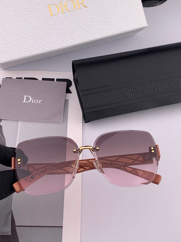 OCCHIALI DA SOLE MONTAIGNE CD4579 IN ACETATO