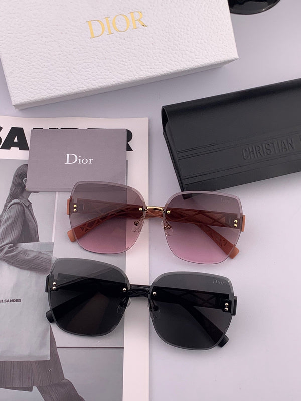 OCCHIALI DA SOLE MONTAIGNE CD4579 IN ACETATO