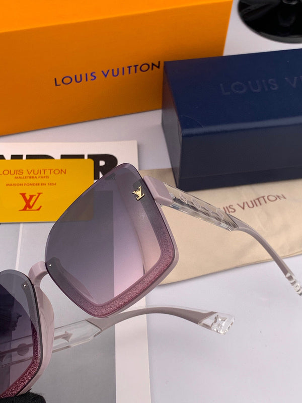 SQUARE SUNGLASSES L5221 IN CLEAR ACETATE GREY SMOKE LENSES