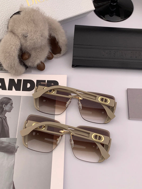 OCCHIALI DA SOLE MONTAIGNE CD6970 IN ACETATO