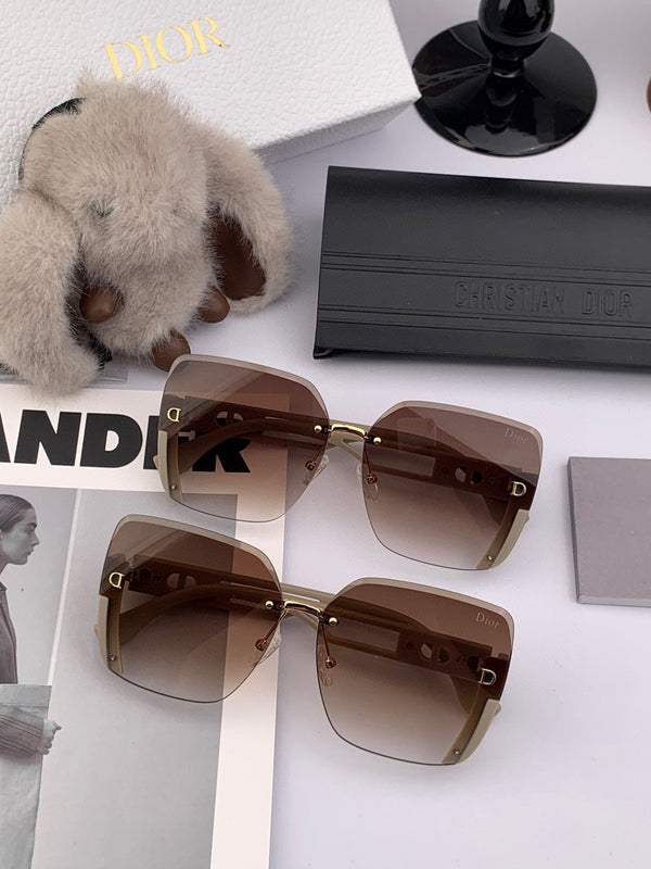 OCCHIALI DA SOLE MONTAIGNE CD6970 IN ACETATO