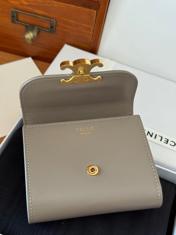 TRIOMPHE 10 CALFSKIN WALLET MODERN TAUPE