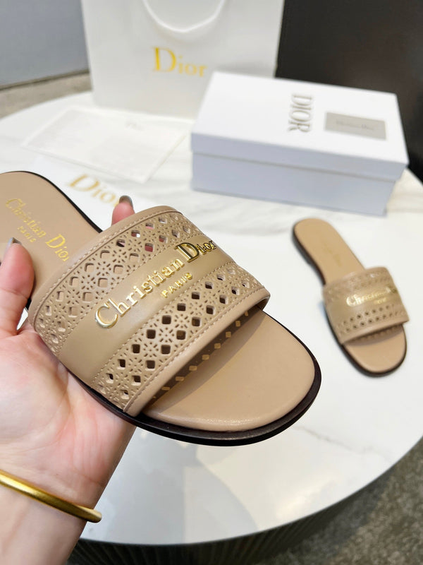 CD 25 D-Lane Slide Calfskin