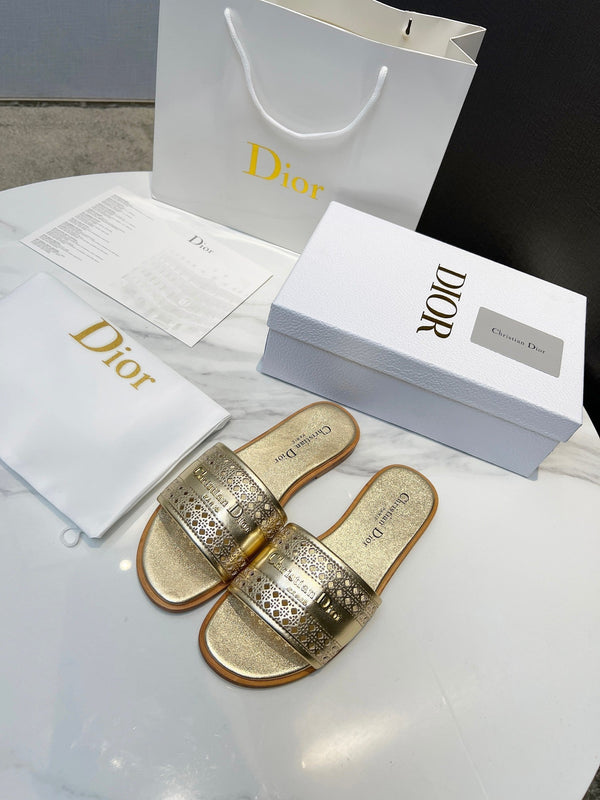 CD 25 D-Lane Slide Calfskin