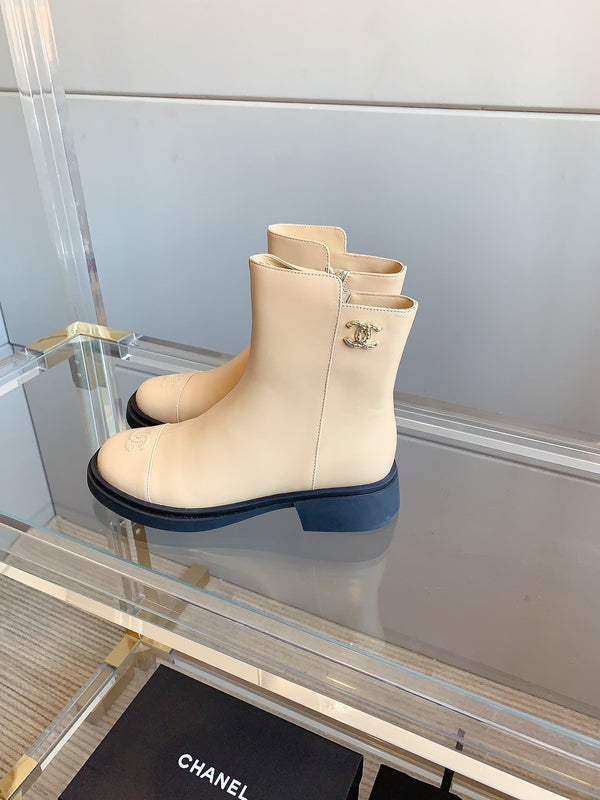 CC Zipper Ankle Boots 35mm Beige Sheeepskin 464549