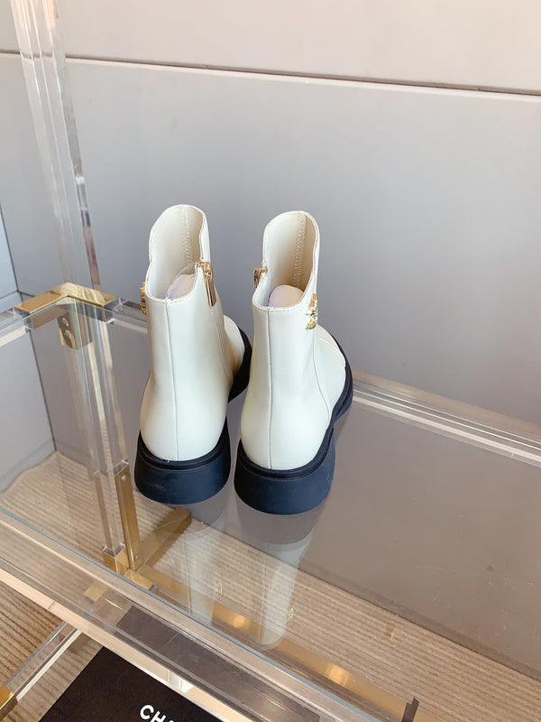 CC Zipper Ankle Boots 35mm White Sheeepskin 464550