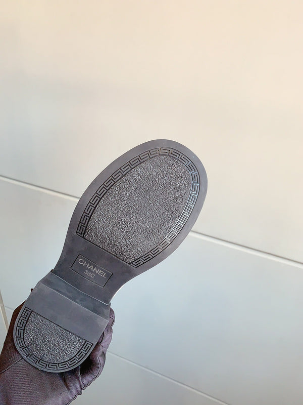 CC Zipper Ankle Boots 35mm White Sheeepskin 464550