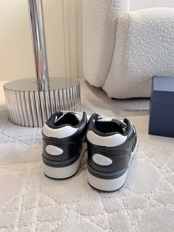 CD B57 Mid-Top Sneaker White Mix Black Calfskin And Oblique Jacquard