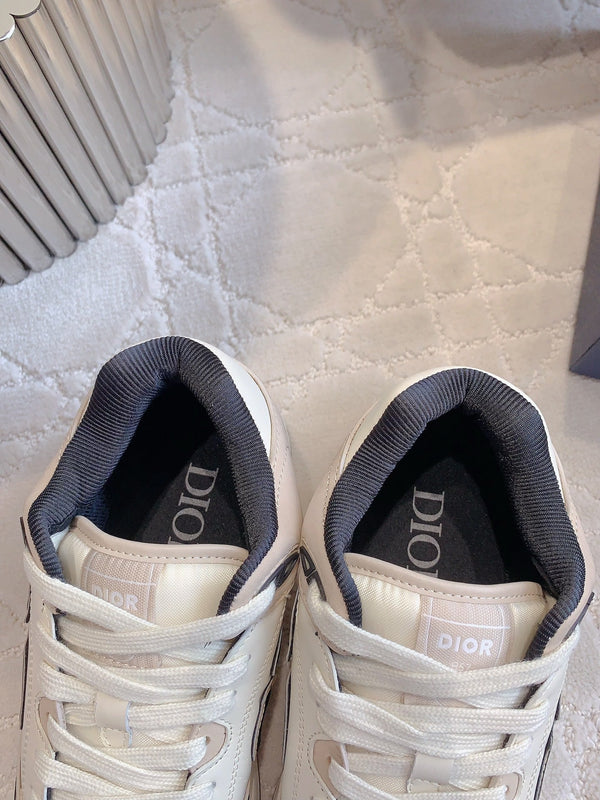 CD B57 Mid-Top Sneaker White Beige Mix Black Calfskin And Oblique Jacquard