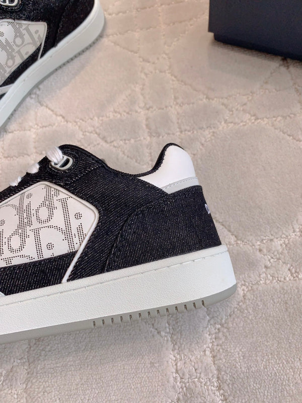CD B27 Low-Top Sneaker Black White Print Calfskin And Denim Fabric