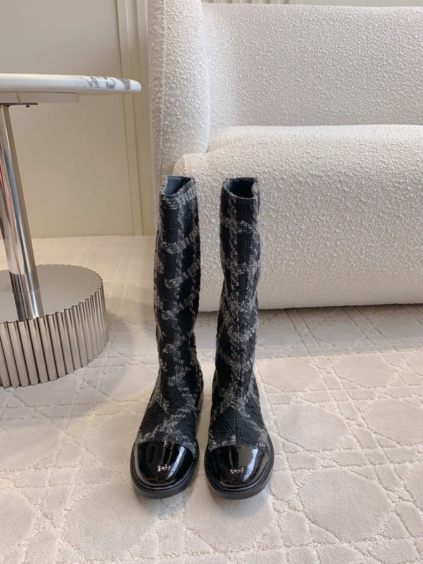 Stivali alti CC in misto tweed nero e lana riccia 145500