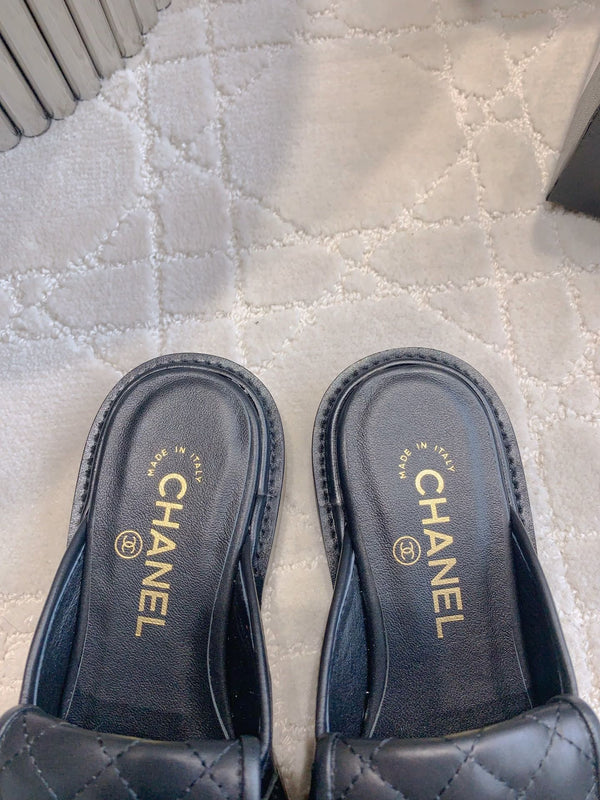 CC Mule In Black Cowhide 145661