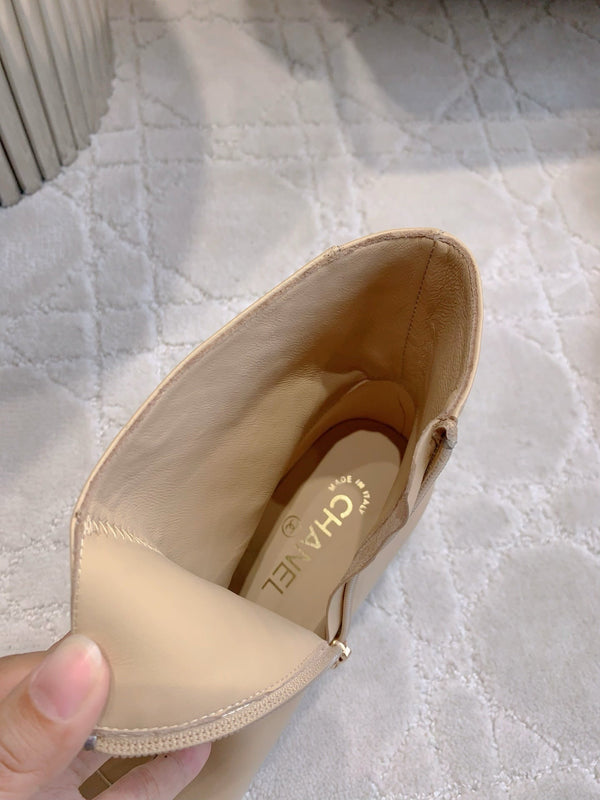 CC 25 Chunky High-heeled Ankle Boots Beige Calfskin 516659