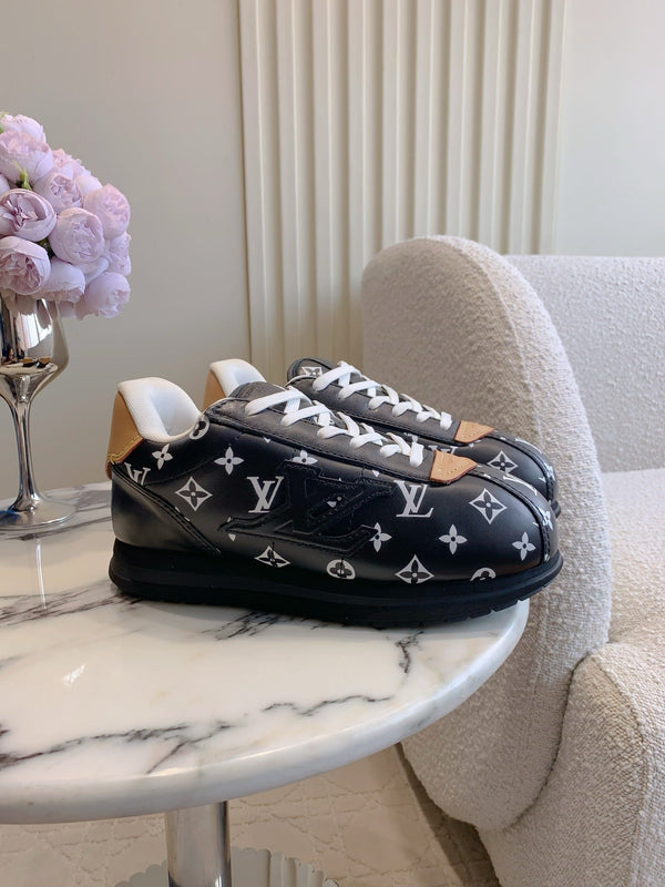 LV BUTTERSOFT Sneaker Black Monogram-Printed Lambskin 516880