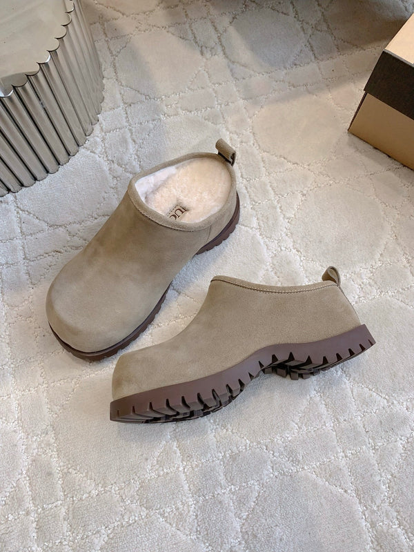 UGG Tazz Slippers Khaki Wool Suede Fleece Lining 516914