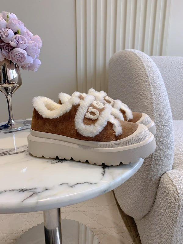 UGG Tazz Slipper Loafers Brown Mix Beige  Suede and Fleece 516904