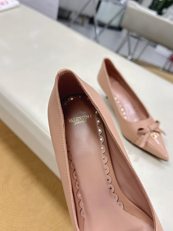 Bepointy Pump Bow In Rose Cannelle Cowhide And Patent Leather Pale Pink Sheepskin Linning 304258