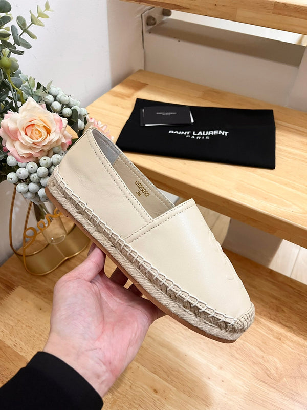 SL YVES EMBOSSED LOGO SLIP ON CREAMY WHITE CALFSKIN