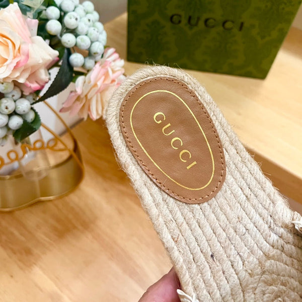 Sandali con logo GG Casual Style Marrone Caramello