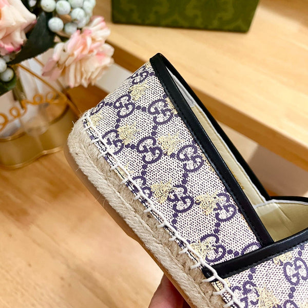 GG  Supreme Flat Shoes White Caro