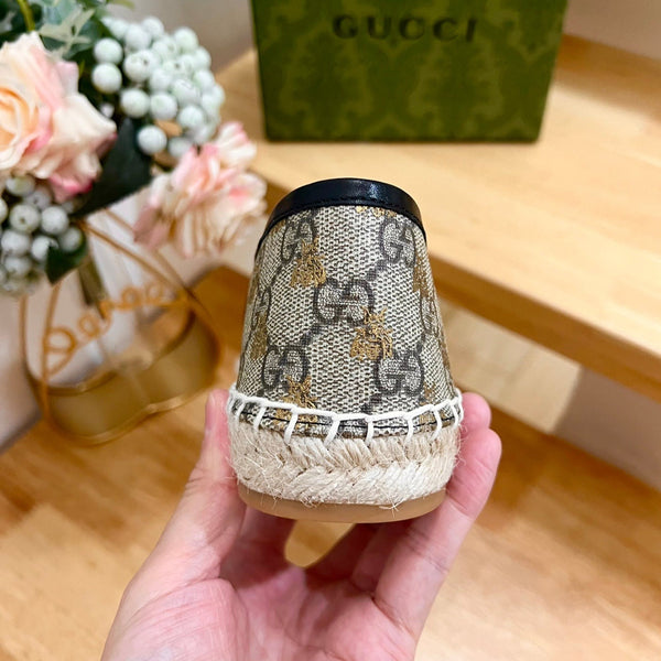 GG  Supreme Flat Shoes Brown Caro