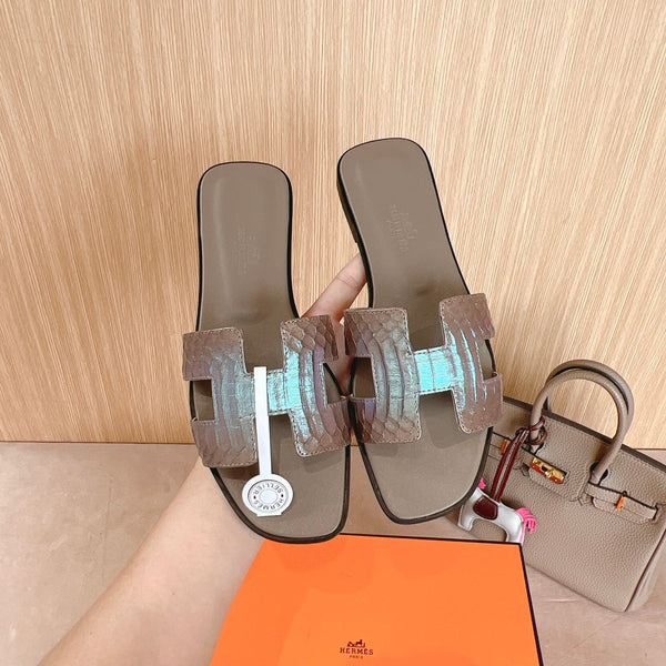 Sandali HM Oran in pelle di vitello marrone chiaro 312782