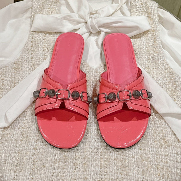 CAGOLE FLAT SANDALS IN ROMAN PINK WAX-OIL SHEEPSKIN