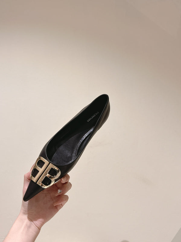 POINTED BB GOLD BUCKLE BALLET FLAT IN BLACK SMOOTH LAMBSKIN