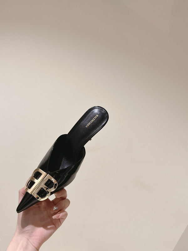 POINTED BB GOLD BUCKLE HIGH MULES IN BLACK PATENT CALFSKIN