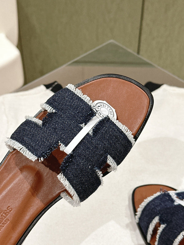 0ran sandal black denim brown calfskin