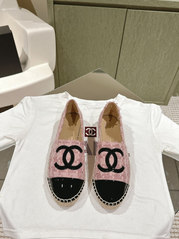 espadrillas in pelle di vitello verniciata nera in tweed rosa
