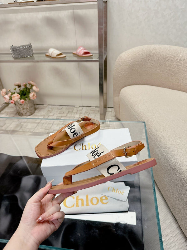 SANDALI INFRADITO CHLOÉ IN PELLE DI VITELLO MARRONE CANNELLA E TELA BIANCA