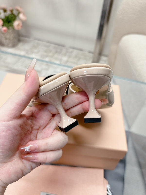 Miu Mordoré Black Bows Mules 50mm Beige Cowhide 445517