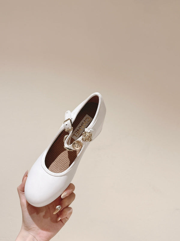 CC HIGH MARY JANE WHITE LAMBSKIN