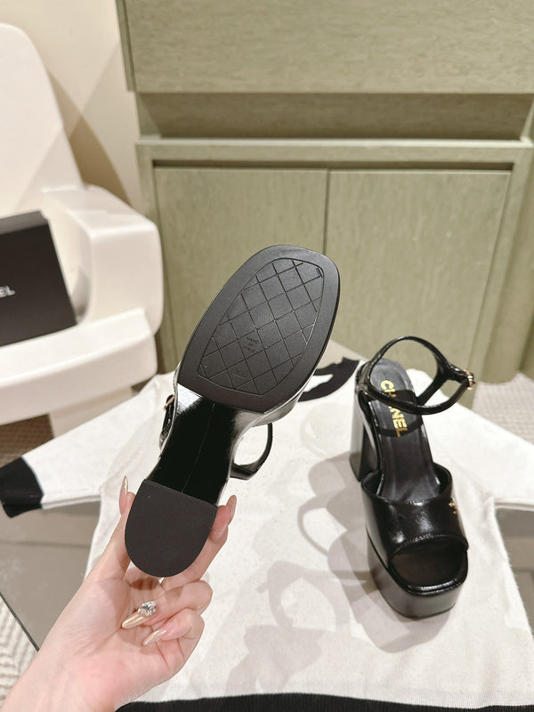 CC HIGH SANDAL BLACK CALFSKIN