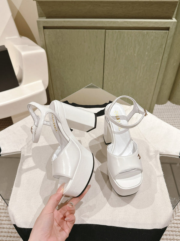 CC HIGH SANDAL WHITE CALFSKIN