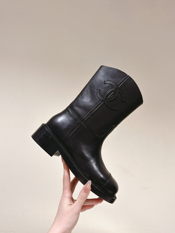 CC SHORT BOOTS BROWN CALFSKIN