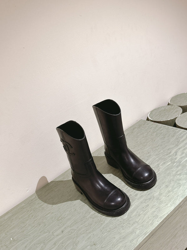 CC SHORT BOOTS BROWN CALFSKIN