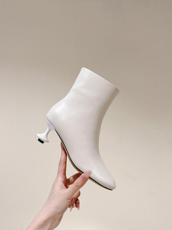 Loewe Round-Toed Boots 55mm White Mixed Sheepskin 448455
