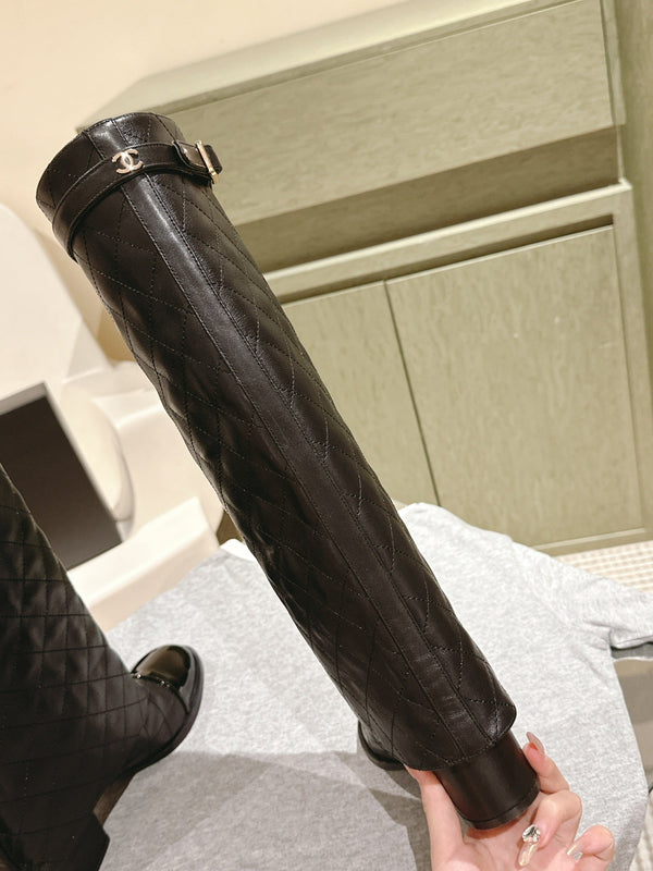 CC 24ss Fold-Over High Boots 40mm Black Quilted Sheepskin 447476