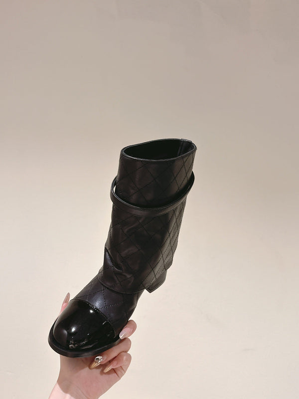 CC 24ss Fold-Over Low Boots 40mm Black Quilted Sheepskin 447478