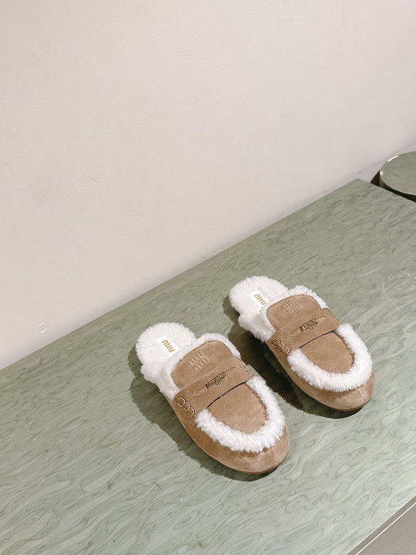 Miu Mule Half Fur Khaki Suede