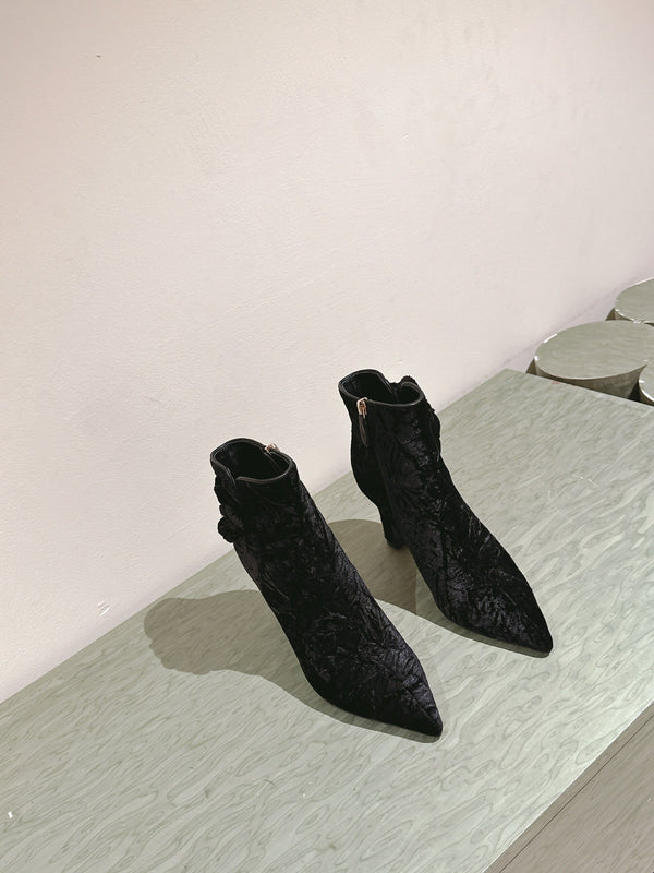 CC Ankle Boots 85mm Black Rough Velvet Fabric