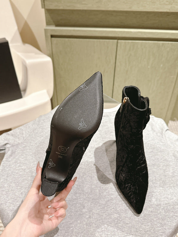 CC Ankle Boots 85mm Black Rough Velvet Fabric