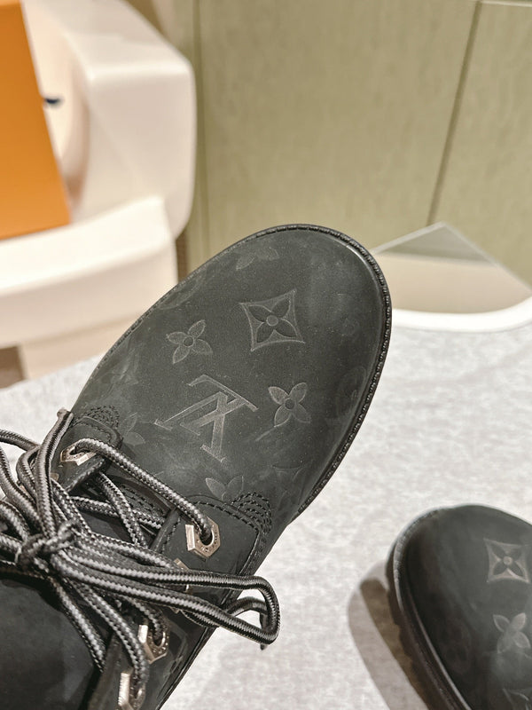 LV x Timberland 6in Ankle Boot 50mm Black Monogram Embossed Suede 450425
