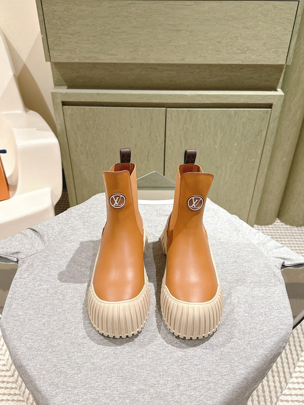 Stivaletto alla caviglia LV Ruby Flat 50mm in pelle di vacchetta marrone chiaro 450432